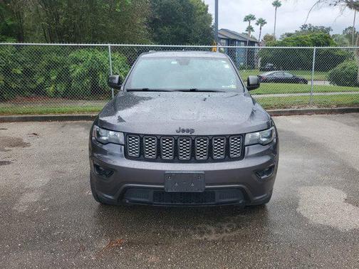 2017 Jeep Grand Cherokee Altitude