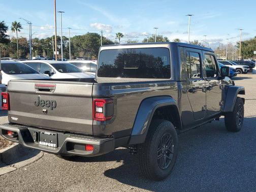 2026 Jeep Gladiator Sport S