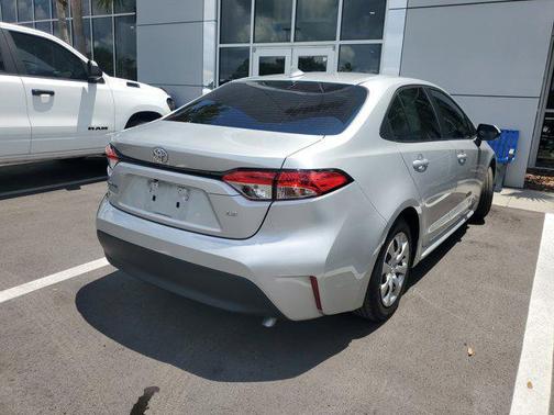 Classic Silver Metallic 2024 Toyota Corolla LE