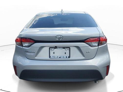Classic Silver Metallic 2024 Toyota Corolla LE