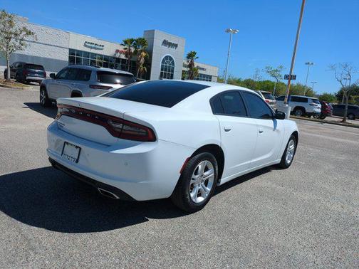 2022 Dodge Charger SXT