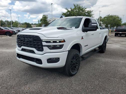 2025 RAM 2500 Limited Crew Cab 4x4 6'4' Box