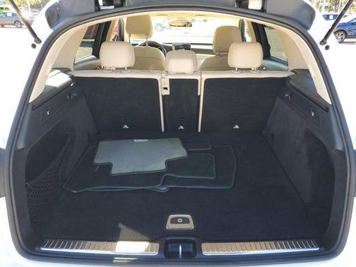 2019 Mercedes-Benz GLC 300 Base