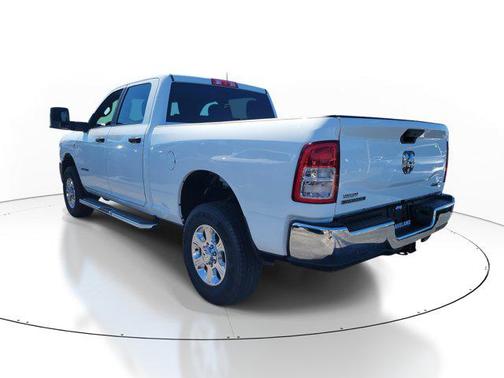 2023 RAM 2500 Big Horn Crew Cab 4x4 6'4' Box