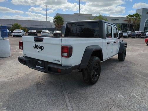 2021 Jeep Gladiator Sport