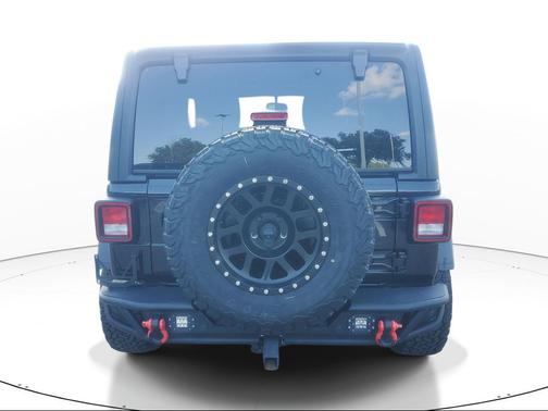 Black Clearcoat 2021 Jeep Wrangler Rubicon