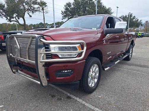 2024 RAM 2500 Laramie Crew Cab 4x4 6'4' Box