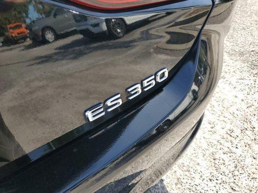 2019 Lexus ES 350 Base