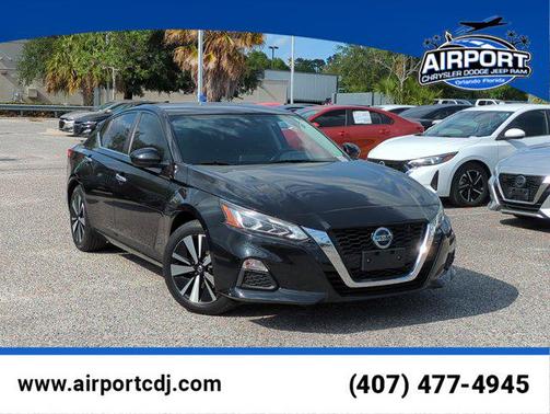 2022 Nissan Altima 2.5 SV