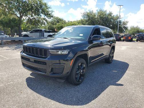 2025 Jeep Grand Cherokee L Altitude