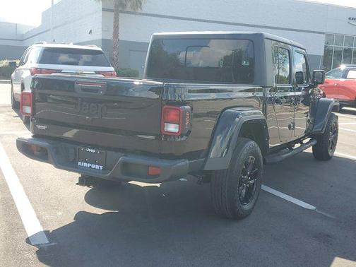Black Clearcoat 2021 Jeep Gladiator Sport S