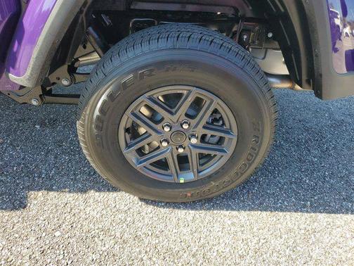 2026 Jeep Gladiator Sport S