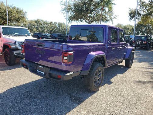 2026 Jeep Gladiator Sport S