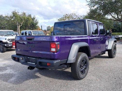 2026 Jeep Gladiator Sport