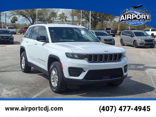 2025 Jeep Grand Cherokee Laredo