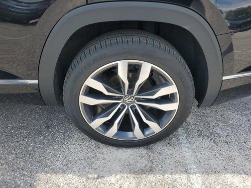 2023 Volkswagen Atlas 3.6L SEL Premium