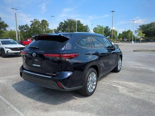 2020 Toyota Highlander Limited