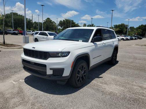 2025 Jeep Grand Cherokee L Altitude