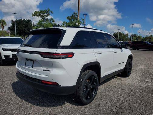 2025 Jeep Grand Cherokee Limited X