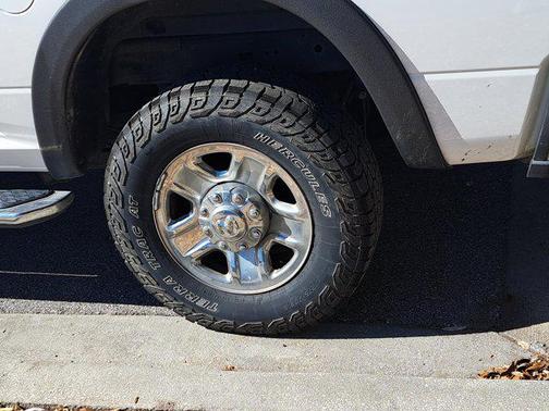 2021 RAM 2500 Tradesman Crew Cab 4x4 6'4' Box