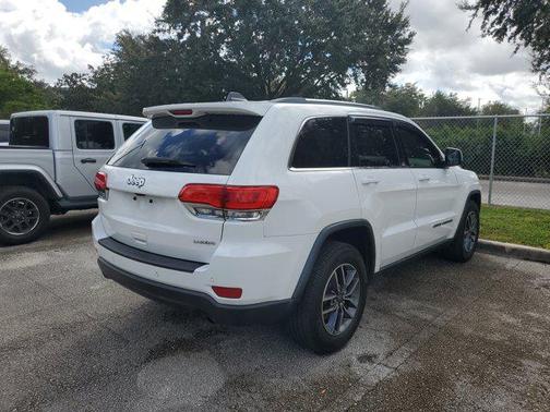 2019 Jeep Grand Cherokee Laredo