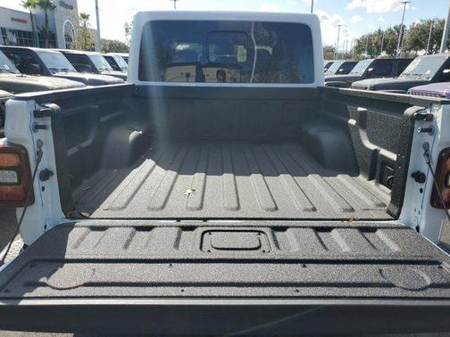 2026 Jeep Gladiator Mojave 4x4