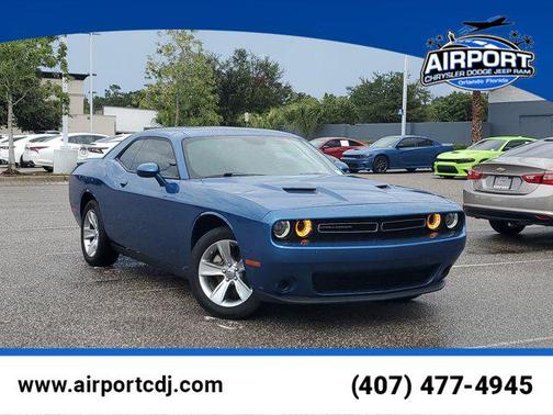 2022 Dodge Challenger SXT