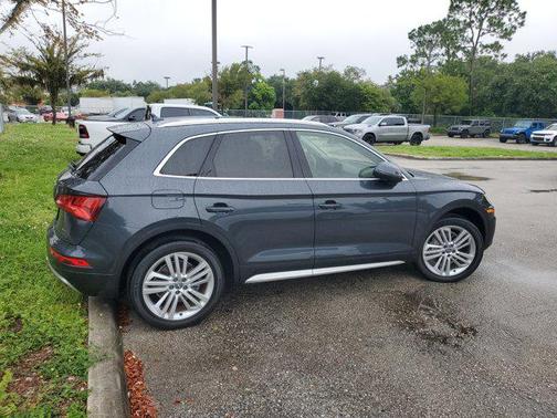 2019 Audi Q5 2.0T Premium Plus