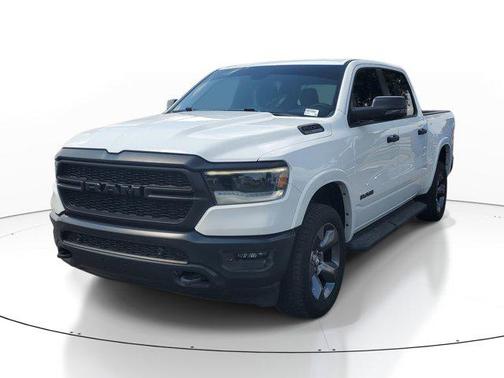 Bright White Clearcoat 2023 RAM 1500 Big Horn/Lone Star