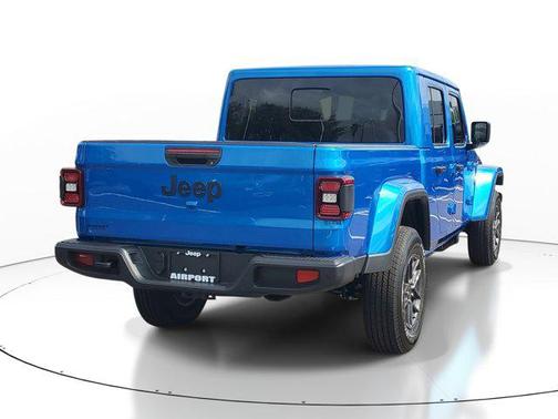 Hydro Blue Pearlcoat 2026 Jeep Gladiator Sport S
