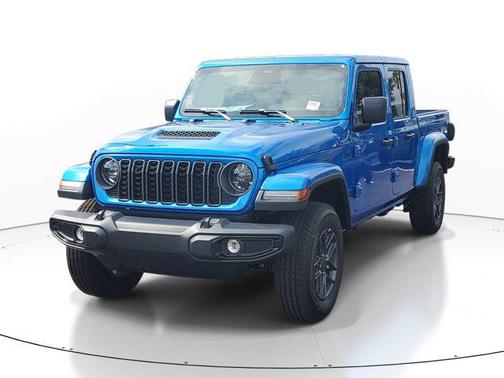 Hydro Blue Pearlcoat 2026 Jeep Gladiator Sport S