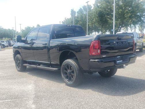 2025 RAM 2500 Laramie Crew Cab 4x4 6'4' Box