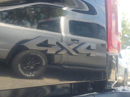 2025 RAM 2500 Laramie Crew Cab 4x4 6'4' Box