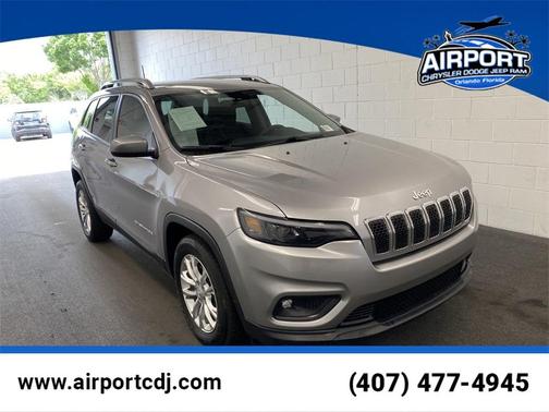 Photo 1 of 24 of 2019 Jeep Cherokee Latitude