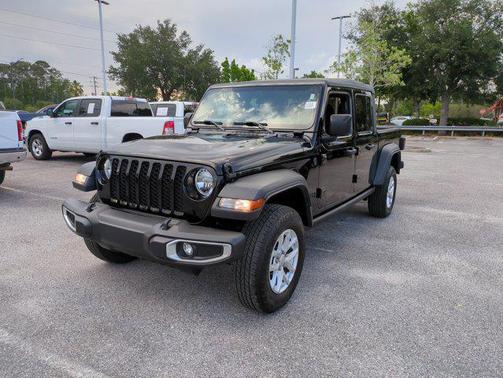 2023 Jeep Gladiator Sport S