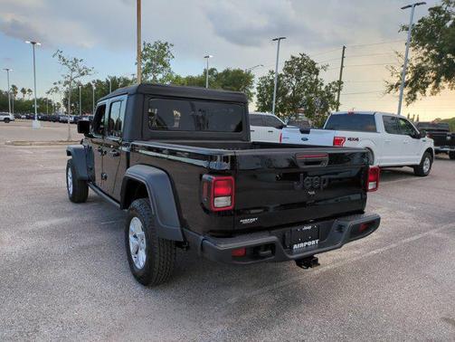 2023 Jeep Gladiator Sport S