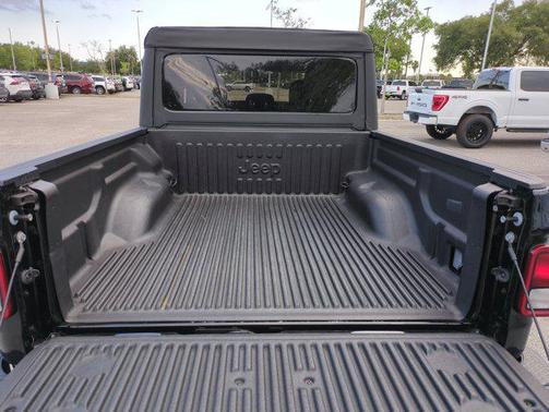 2023 Jeep Gladiator Sport S