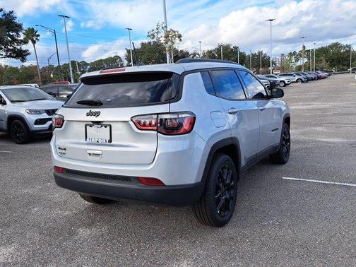 2026 Jeep Compass Latitude