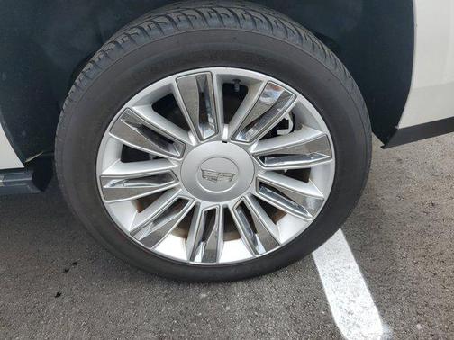 2017 Cadillac Escalade Platinum