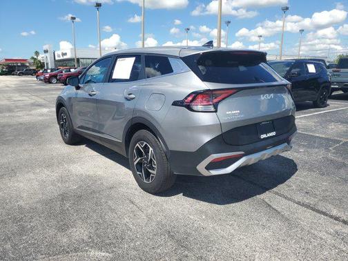 2024 Kia Sportage LX