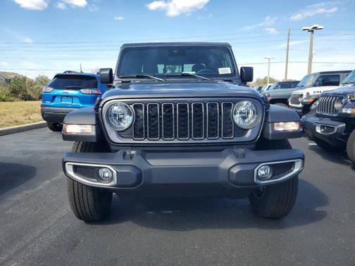 2025 Jeep Gladiator Sport S