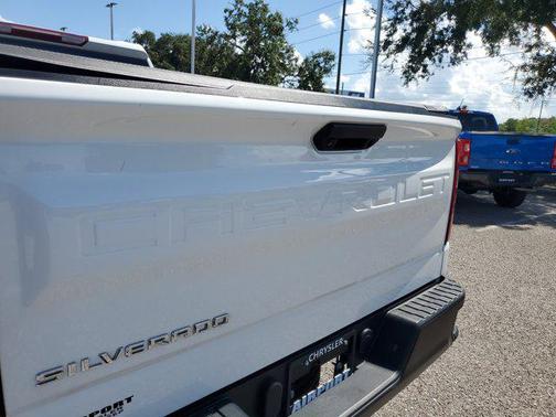 2023 Chevrolet Silverado 1500 WT