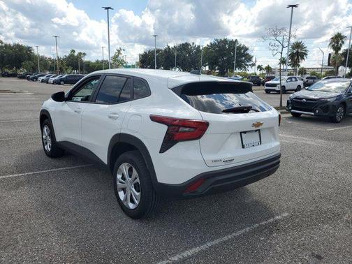 2024 Chevrolet Trax LS