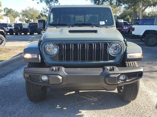 2026 Jeep Gladiator Sport S