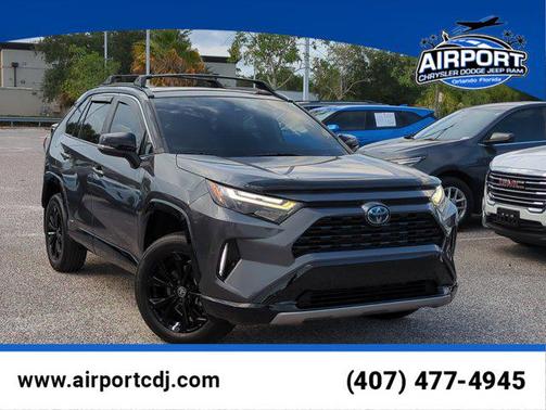 2022 Toyota RAV4 Hybrid SE