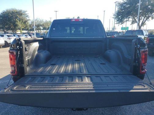 2026 RAM 2500 Black Express Crew Cab 4x4 6'4' Box