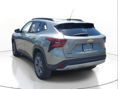 Sterling Gray Metallic 2025 Chevrolet Trax LT