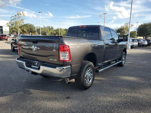 2024 RAM 2500 Tradesman Crew Cab 4x4 6'4' Box