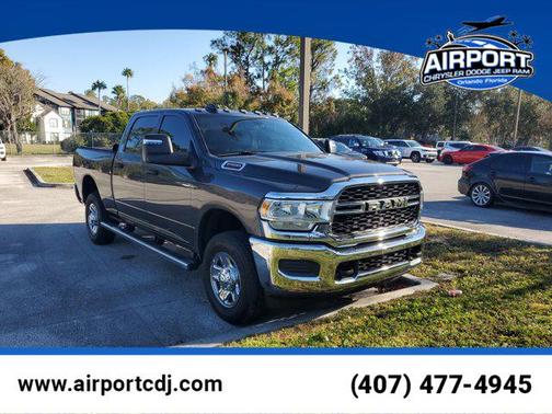 2024 RAM 2500 Tradesman Crew Cab 4x4 6'4' Box