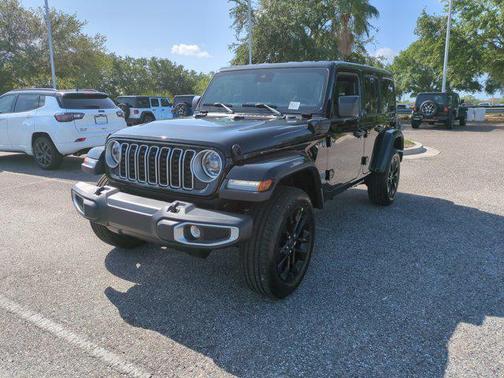 2025 Jeep Wrangler 4xe Sahara